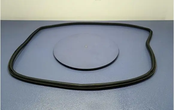 Audi A4 S4 B7 8E 8H Trunk rubber seal (body) 7357103