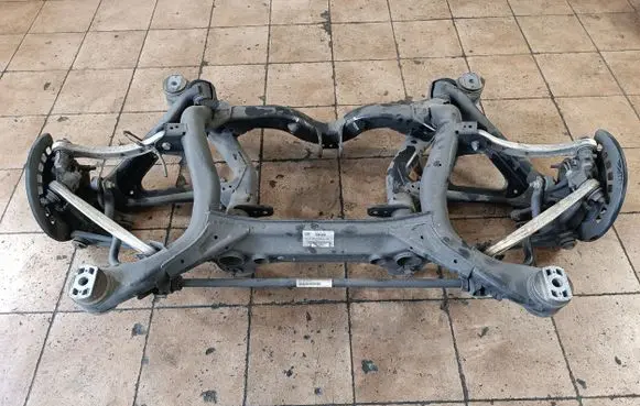 Audi Q7 4L Rear subframe 7L0500041