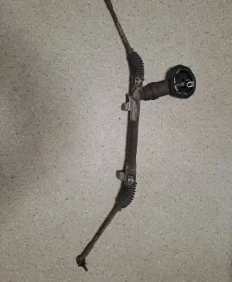 Toyota Avensis T250 Steering rack
