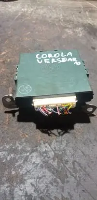 Toyota Corolla Verso AR10 Combustion control unit/module 8961847020