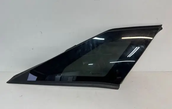 Peugeot 3008 II Rear side window 43R008600 E000255