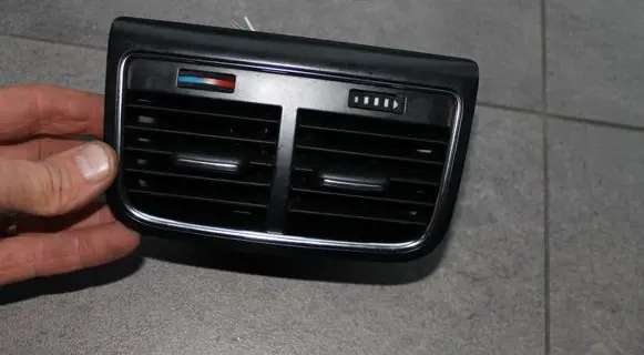 Audi A4 S4 B8 8K Rear air vent grill 8K0819203D 8K0819203
