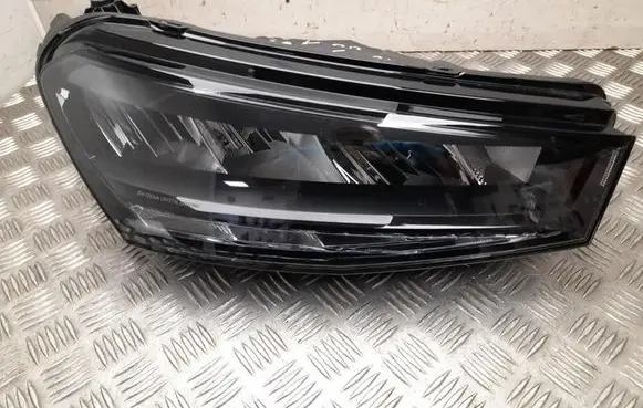 Skoda Fabia Mk4 (6VA) Headlight/headlamp 6VC941016