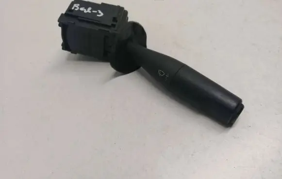 Citroen Berlingo Wiper control stalk 96049596ZL 15D2 33779002
