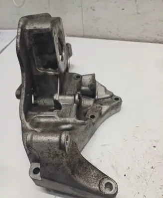 Generator/alternator bracket
