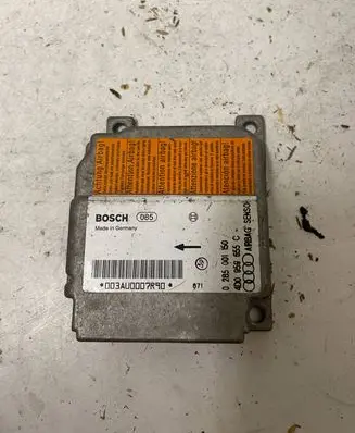 Audi A8 S8 D2 4D Airbag control unit/module 4D0959655C 0285001150