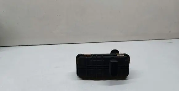 BMW 3 E90 E91 Turbine electric control actuator 4933519400 6NW010099