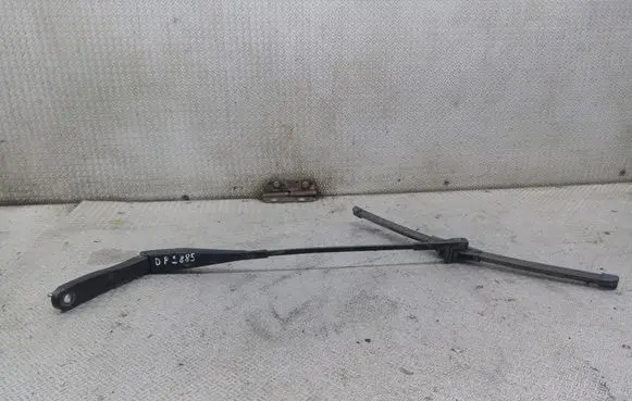 Opel Astra H Windshield/front glass wiper blade 13111220