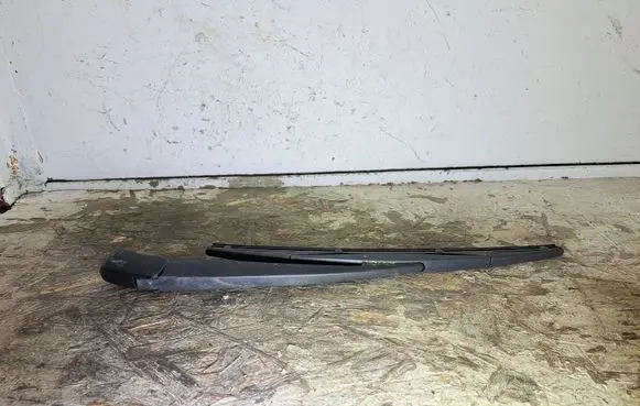 Subaru Outback Rear wiper blade arm 06223 35614 35610