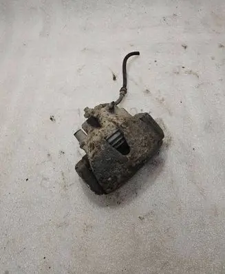 Opel Zafira A Front brake caliper