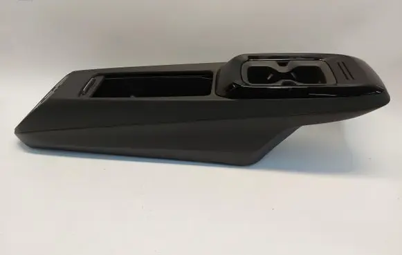 Volkswagen ID.4 Center console