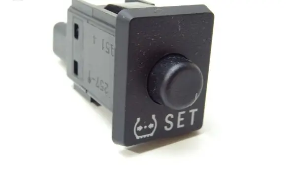 Lexus RC Other switches/knobs/shifts 15A257