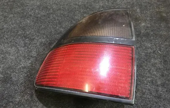 Renault Laguna I Rear/tail lights 7700820052