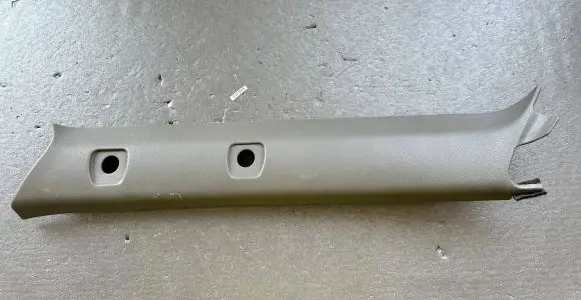 Nissan Patrol Y61 (A) pillar trim 76912VC000