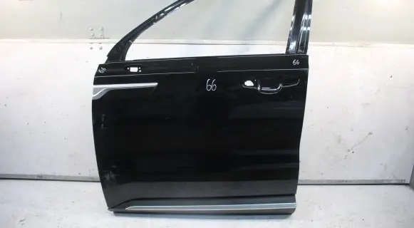 KIA Sportage Front door