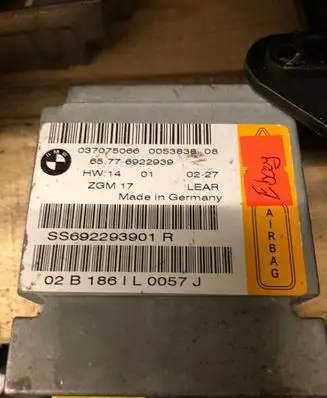 BMW 7 E65 E66 Airbag control unit/module 6922939 6922938 037875066
