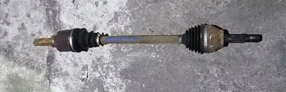 Peugeot 1007 Front wiper linkage and motor