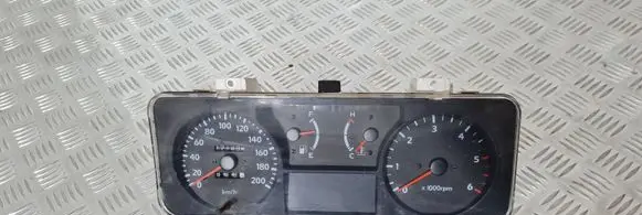 Hyundai Galloper Speedometer (instrument cluster)