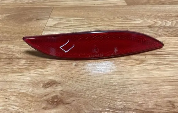 Renault Megane III Rear tail light reflector 89319541 2656000