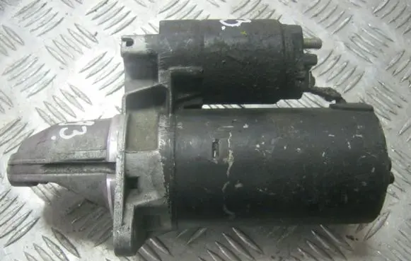 Land Rover Discovery 4 - LR4 Starter motor 0001109040