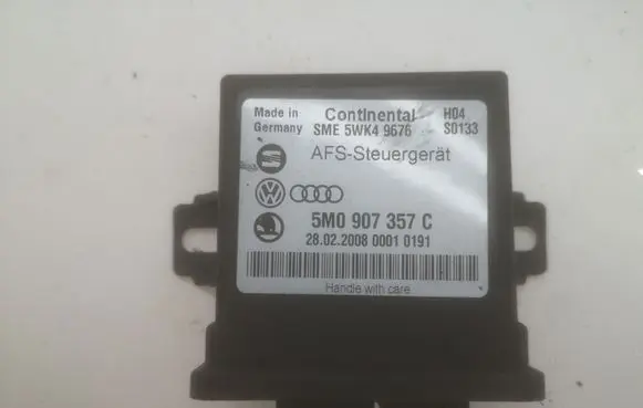 Volkswagen PASSAT CC Light module LCM 5M0907357C 5WK49676
