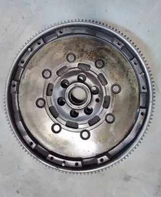 Seat Ibiza III (6L) Dual mass flywheel 06A105264M 417001610 06A105264L