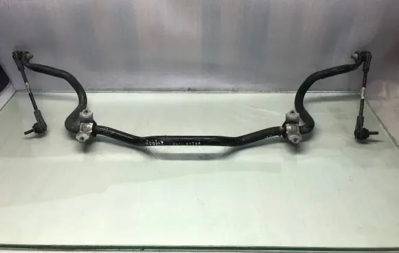 Volvo XC40 Front anti-roll bar/sway bar 32281623