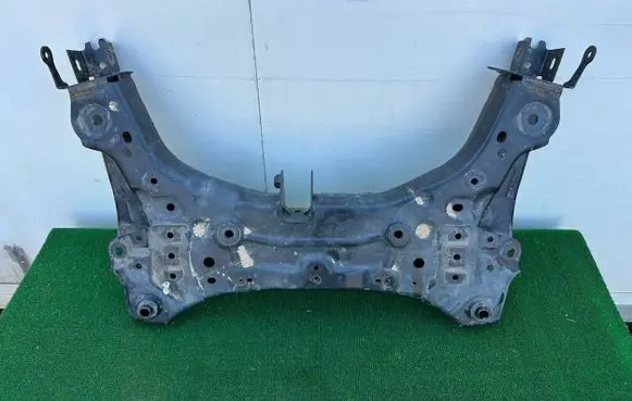 Renault Clio V Front subframe 544017562R
