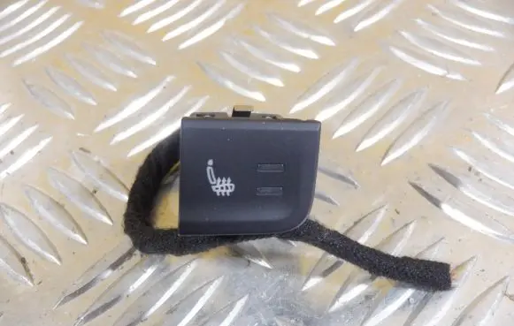 Volkswagen Polo V 6R Seat heating switch 6C0963564A