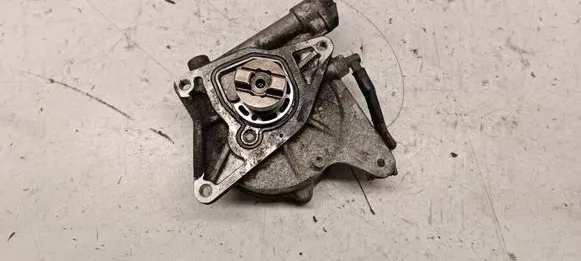 Hyundai Tucson TL Vacuum pump 288102F600 15F25010702