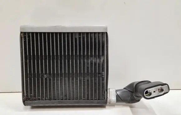 Air conditioning (A/C) radiator (interior)