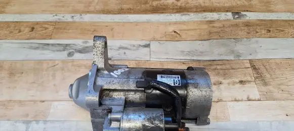 Mazda 5 Starter motor M002T88671