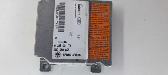 Volkswagen PASSAT B5.5 Airbag control unit/module 0285001173