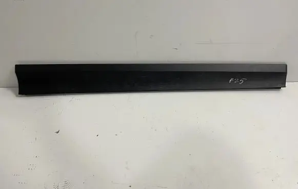 BMW X3 F25 Front door trim (molding) 7220610