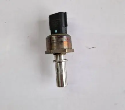 Nissan Qashqai Fuel pressure sensor 166398000R 13D14C9 81HCP0201
