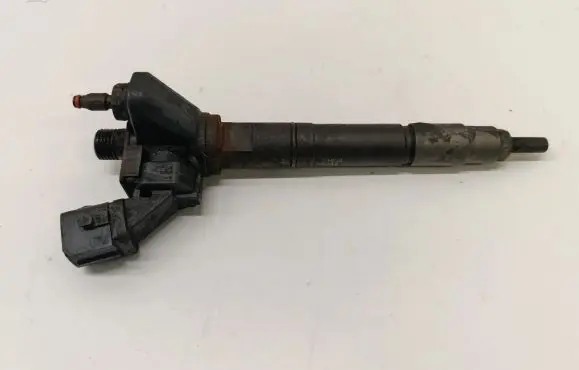 Volvo XC60 Fuel injector U6G03980