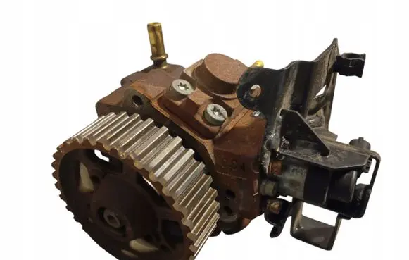 Citroen C3 Fuel injection high pressure pump 0445010102