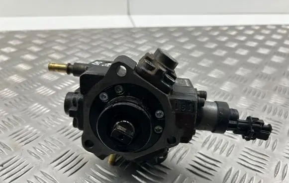 Mitsubishi Outlander Fuel injection high pressure pump 0445010139 9683268980 07002187677