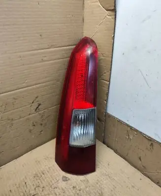 Volvo V70 Rear/tail lights 9154493
