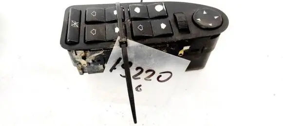 BMW 7 E38 Electric window control switch 61318360829 61.31-8360829
