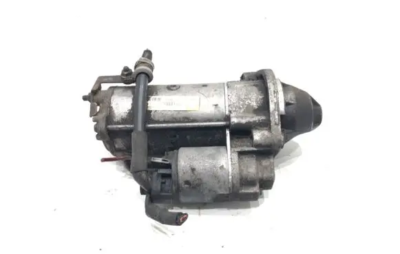 Skoda Superb B5 (3U) Starter motor 068911024E
