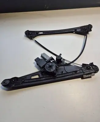 Peugeot 3008 III Front door window regulator with motor 9840196980