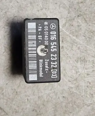 Mercedes-Benz Sprinter W901 W902 W903 W904 Other relay 0165452332
