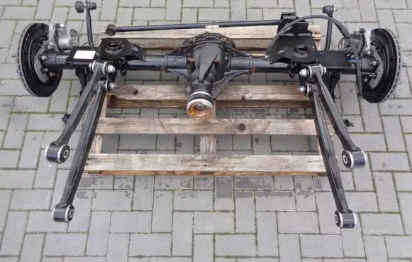 Jeep Renegade Rear axle beam 