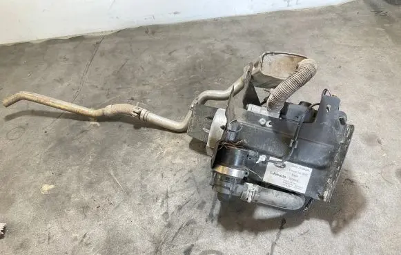 Land Rover Discovery 4 - LR4 Auxiliary pre-heater (Webasto) AH2270G308AH 9024093E 1422573211