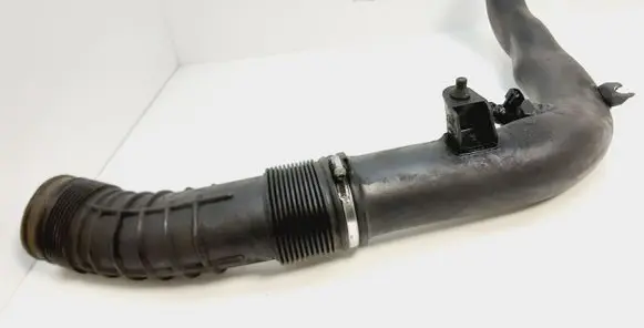 Volvo V70 Intercooler hose/pipe 30741666
