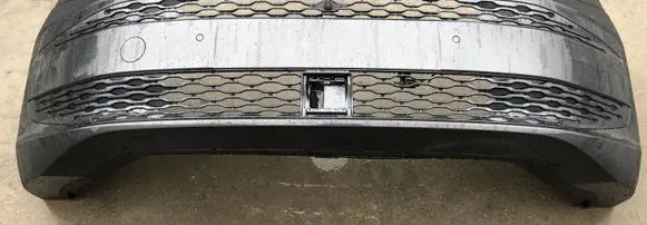 Volkswagen Transporter - Caravelle T7 Front bumper 7T0807221F