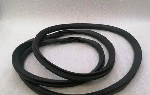 Tesla Model X Front door rubber seal 600958200F