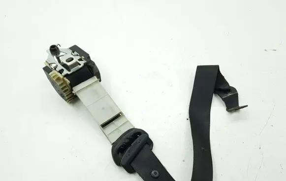 Opel Astra G Front seatbelt E9043011