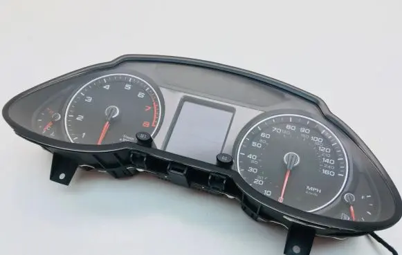 Audi Q5 SQ5 Speedometer (instrument cluster) 8R0920950G